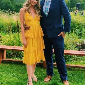 Gorgeous lulus yellow dress